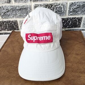 Supreme Unisex White/Red Mesh Pocket Hat